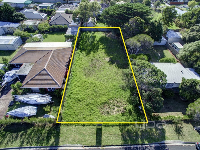 3 Knott Street, Safety Beach VIC 3936