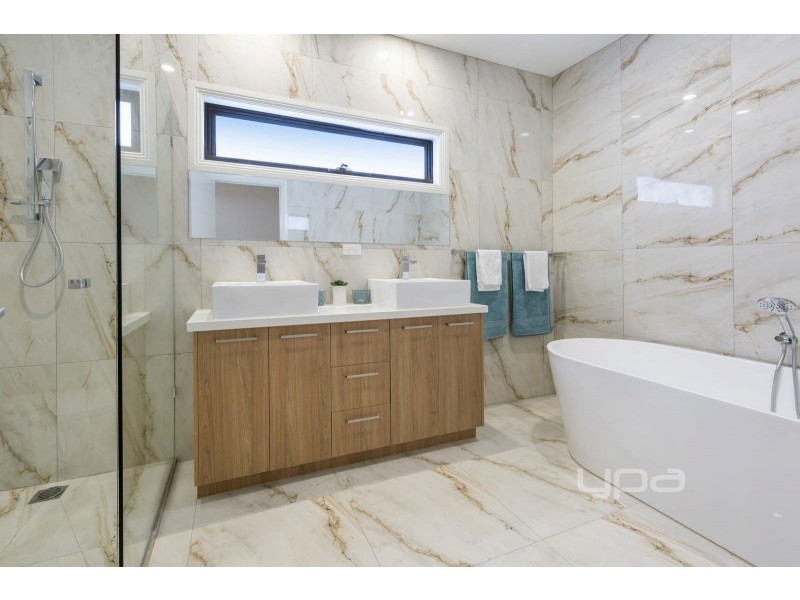 68 Watson Avenue, Dromana VIC 3936