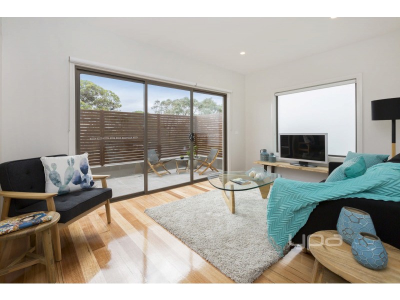 68 Watson Avenue, Dromana VIC 3936