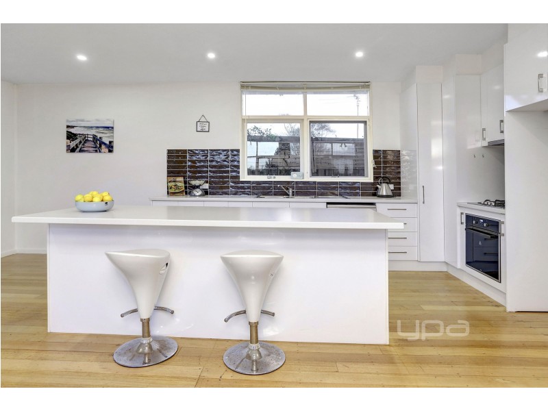 64 Kennington Road, Rosebud VIC 3939