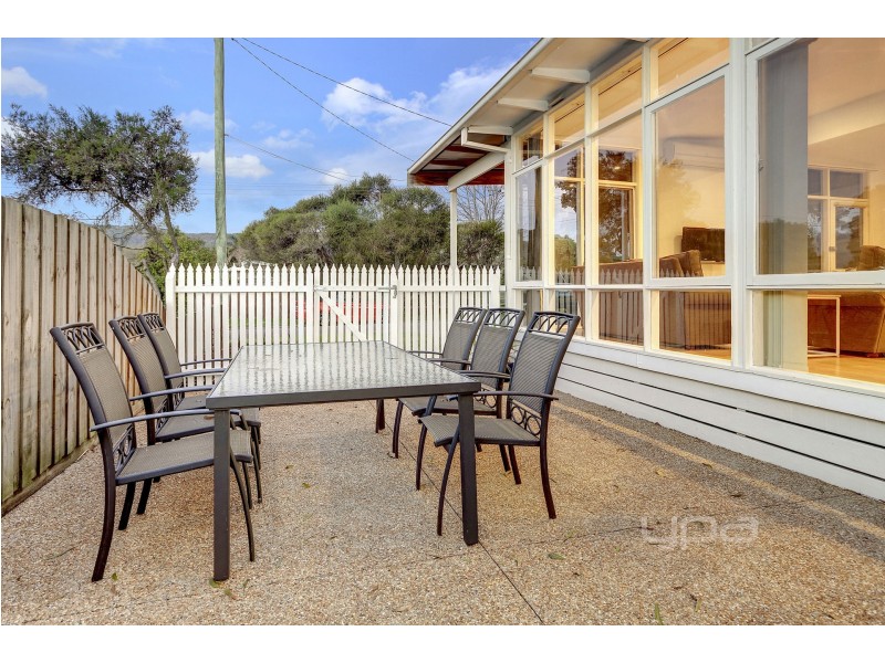 64 Kennington Road, Rosebud VIC 3939