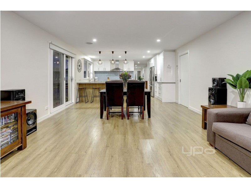 83  Leon Avenue, Rosebud VIC 3939