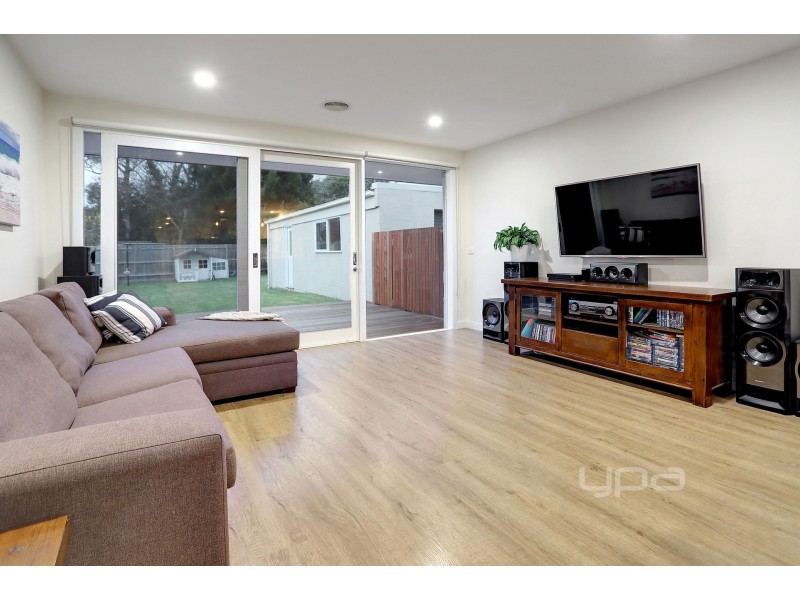 83  Leon Avenue, Rosebud VIC 3939