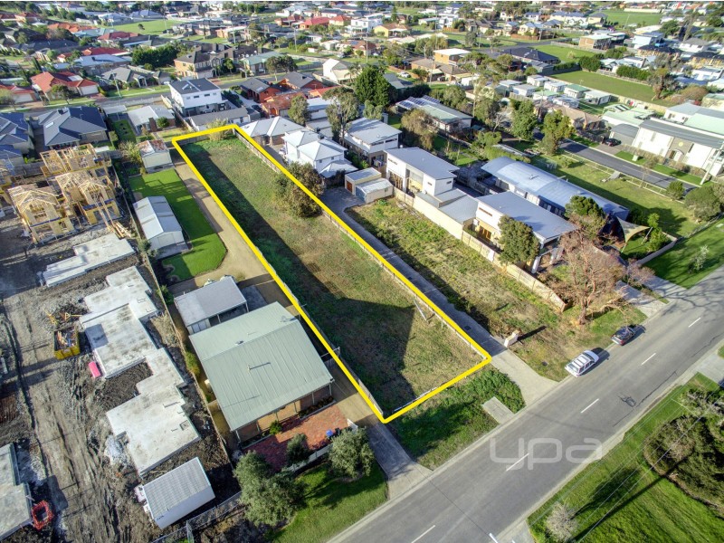 174 Dromana Parade, Safety Beach VIC 3936