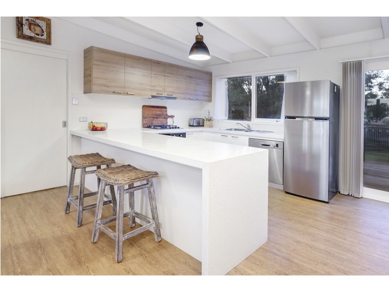 2 Kuringai Road, Tootgarook VIC 3941