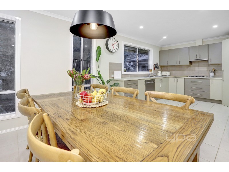 33 Hogan Drive, Rye VIC 3941