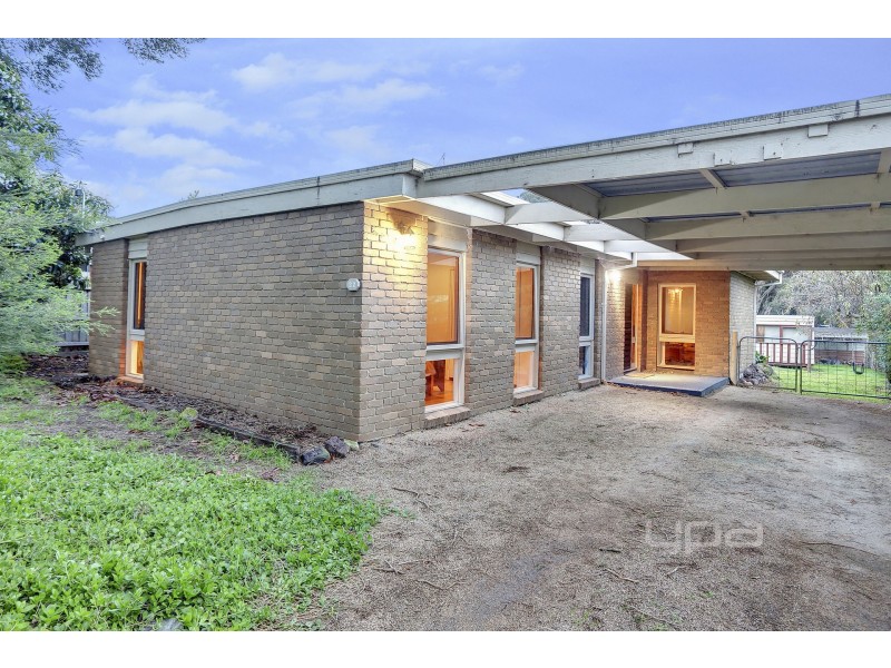 22 Owarra Street, Rye VIC 3941