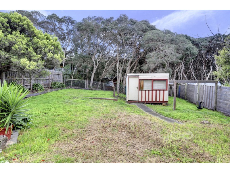 22 Owarra Street, Rye VIC 3941