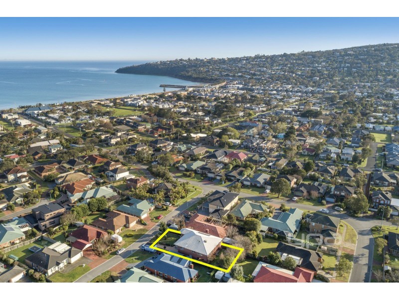 3 Sunrise Close, Safety Beach VIC 3936