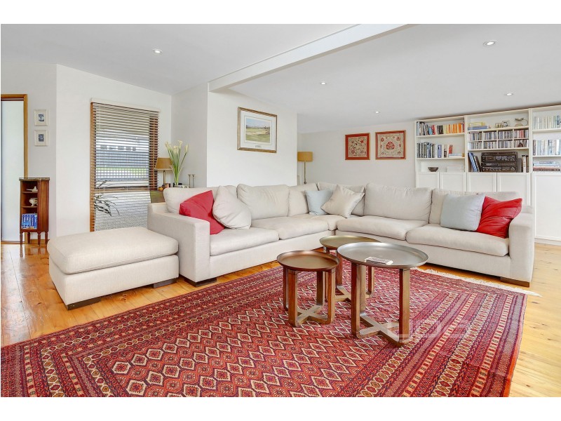 14 Holden Road, Rye VIC 3941