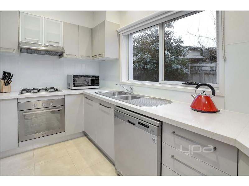 12 Mason Avenue, Safety Beach VIC 3936