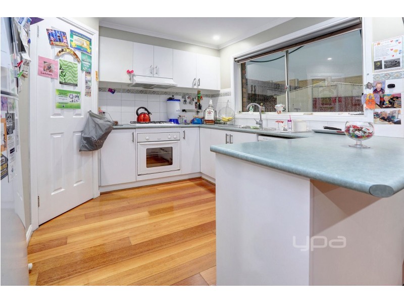 86 Earlsfield Drive, Berwick VIC 3806