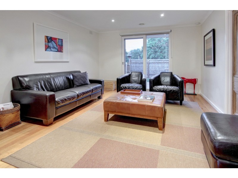 1/16 Rosalie Avenue, Dromana VIC 3936