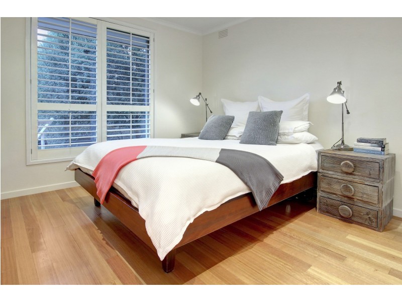 1/16 Rosalie Avenue, Dromana VIC 3936