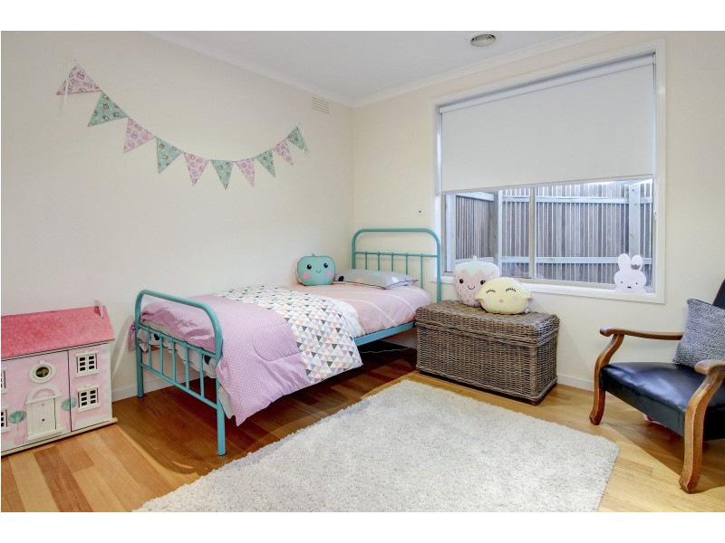 1/16 Rosalie Avenue, Dromana VIC 3936