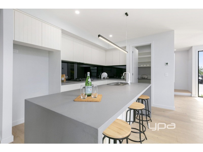 2/25 Thomas Street, Dromana VIC 3936