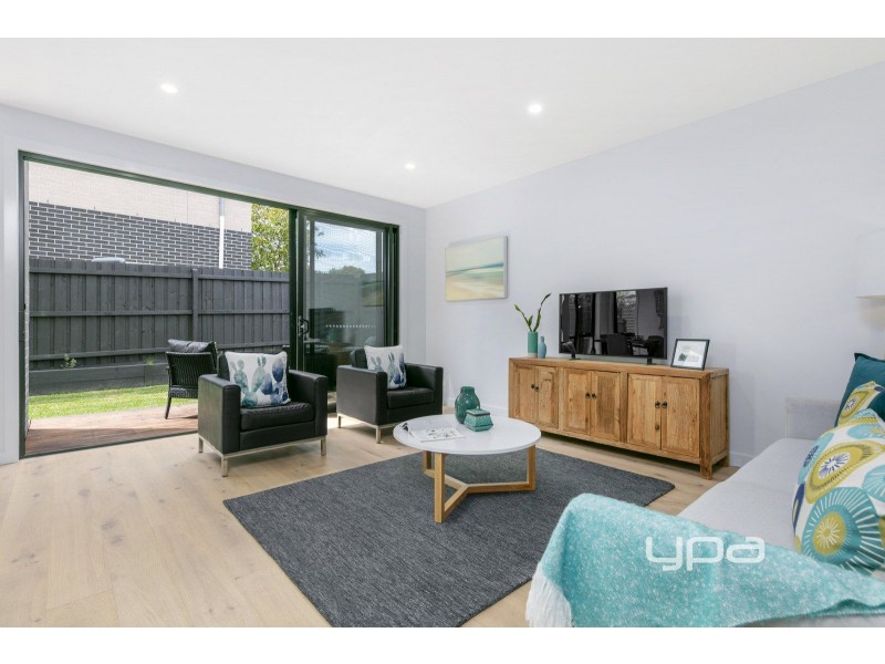 2/25 Thomas Street, Dromana VIC 3936