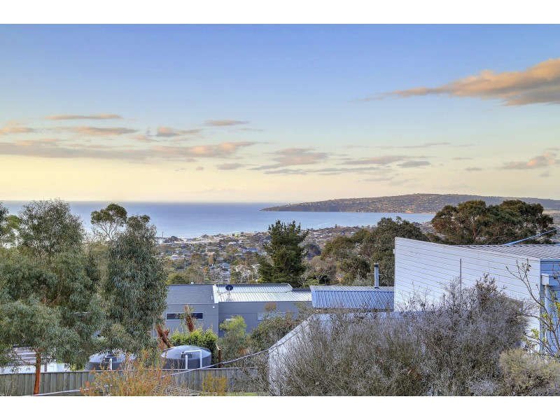 46 Hillside Avenue, Dromana VIC 3936