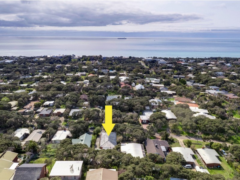 9 Roslyn Avenue, Rye VIC 3941