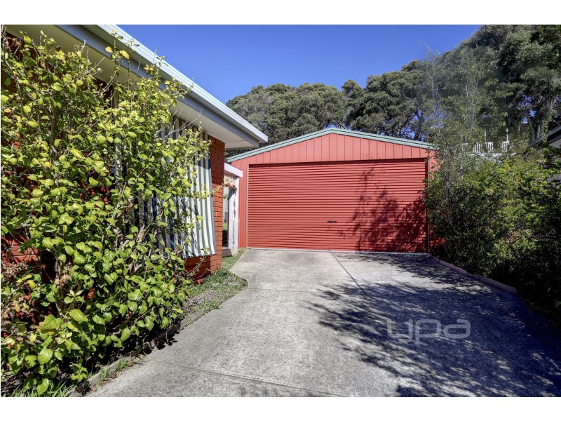 9 Roslyn Avenue, Rye VIC 3941