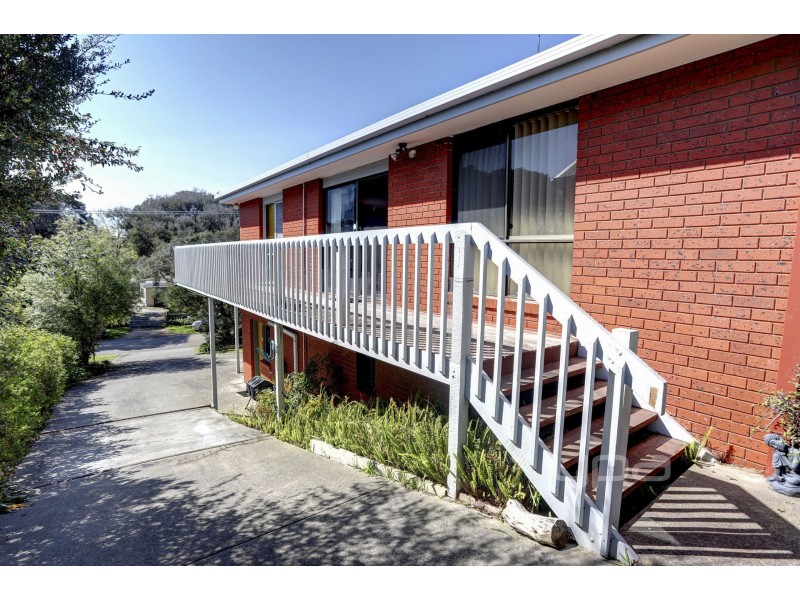 9 Roslyn Avenue, Rye VIC 3941