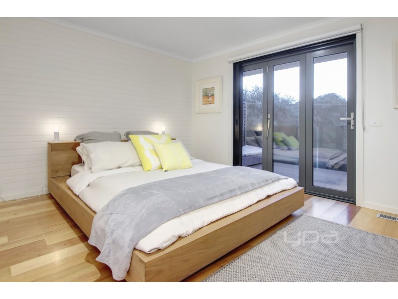 13 Hughes Road, Blairgowrie VIC 3942