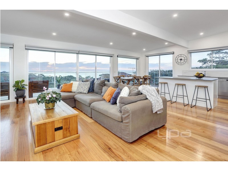 19 Arthurs Avenue, Mccrae VIC 3938