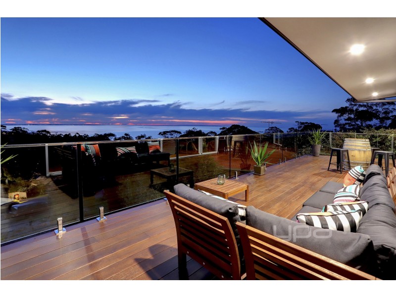 19 Arthurs Avenue, Mccrae VIC 3938