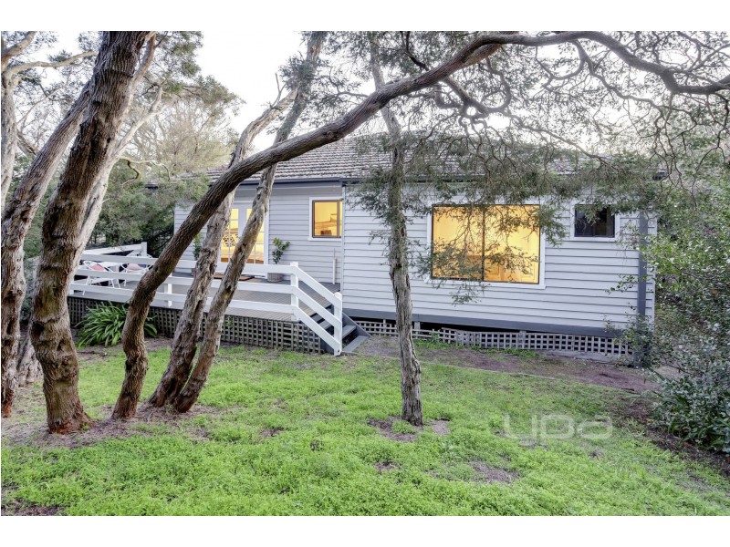 42 Beauna Vista Drive, Rye VIC 3941