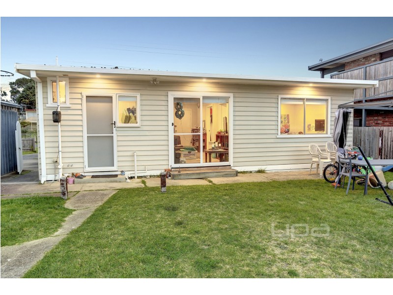 82 Guest Street, Tootgarook VIC 3941