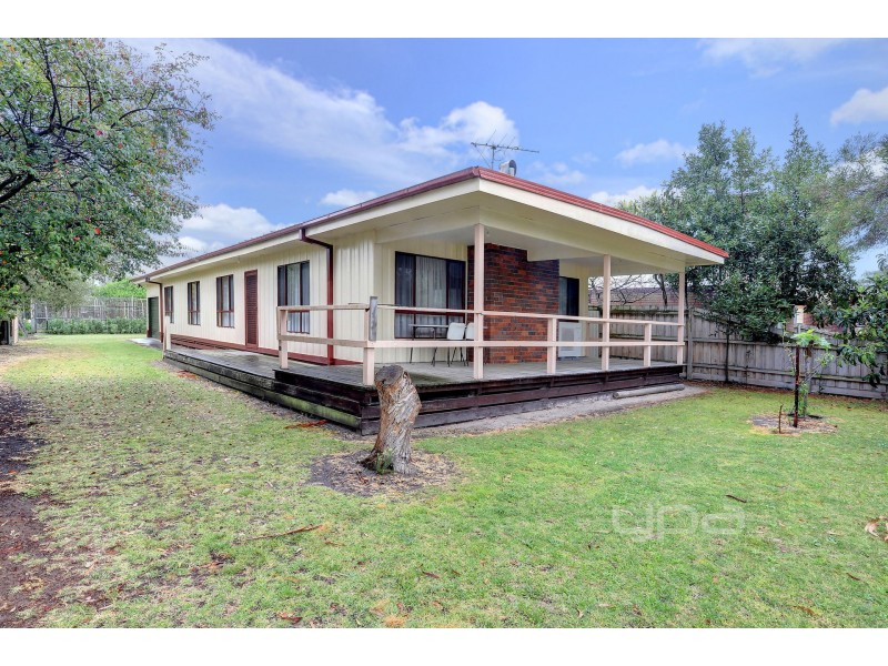 24 Plain Street, Tootgarook VIC 3941