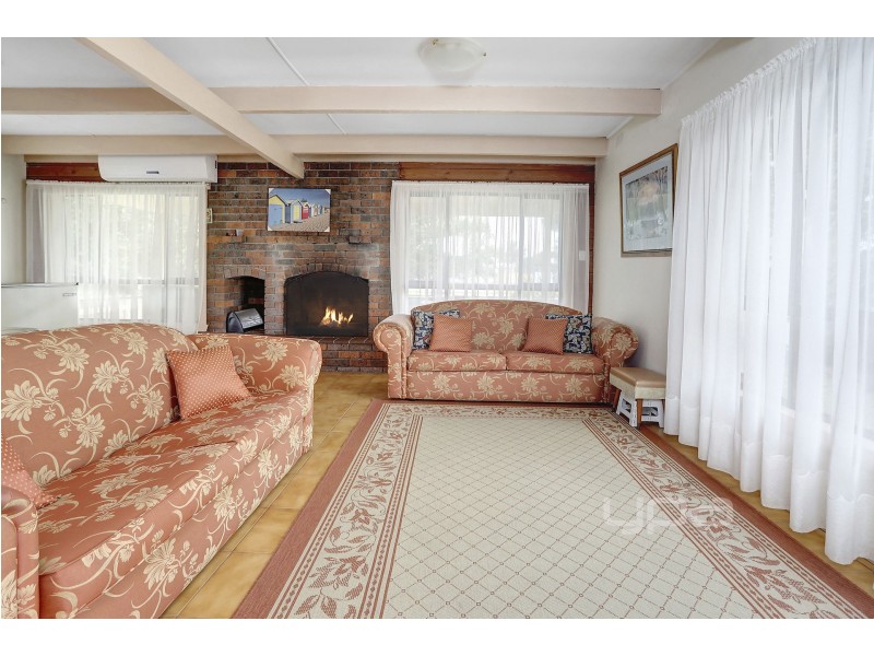 24 Plain Street, Tootgarook VIC 3941