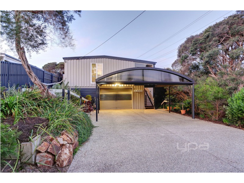 2 Vernon Street, Blairgowrie VIC 3942