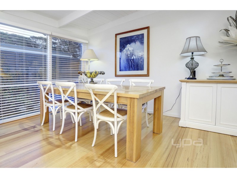 2 Vernon Street, Blairgowrie VIC 3942