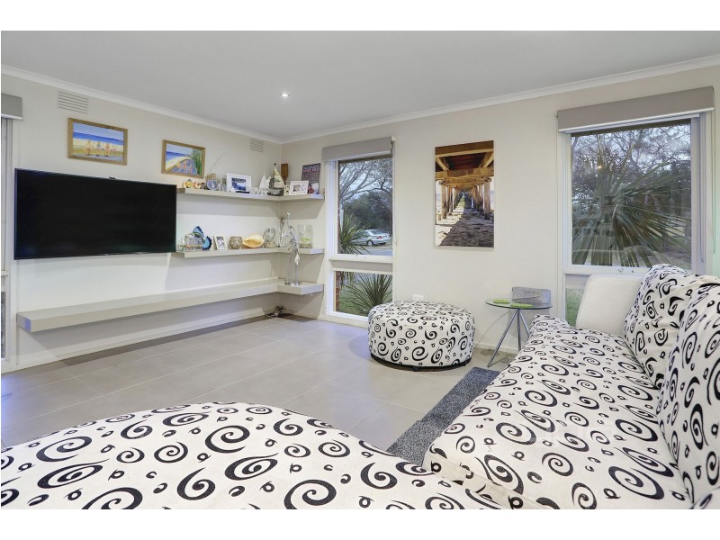 6 Rassay Court, Frankston VIC 3199