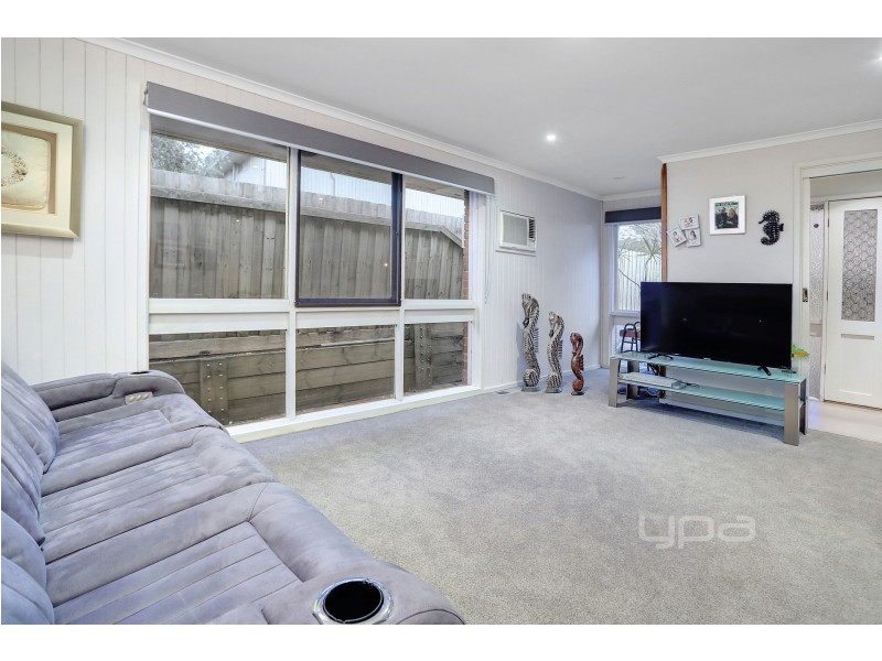 6 Rassay Court, Frankston VIC 3199