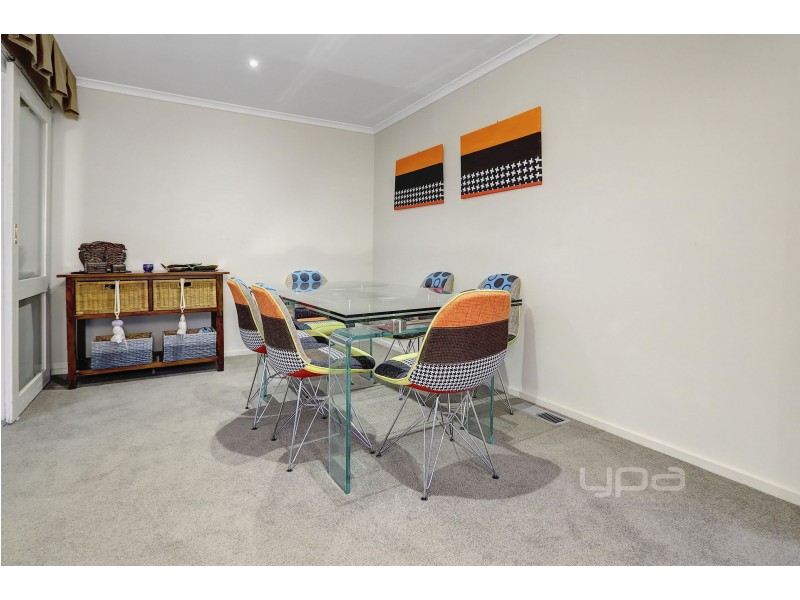 6 Rassay Court, Frankston VIC 3199