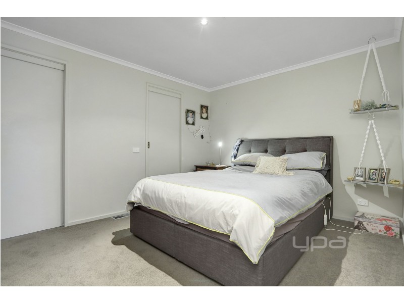 6 Rassay Court, Frankston VIC 3199