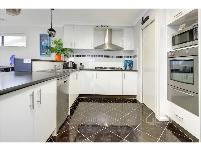 23 Greenhill Road, Rosebud VIC 3939