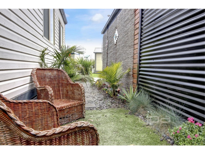 204/131 Nepean Highway, Dromana VIC 3936