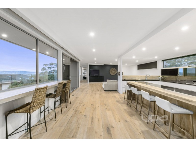 2  Storer Drive, Dromana VIC 3936