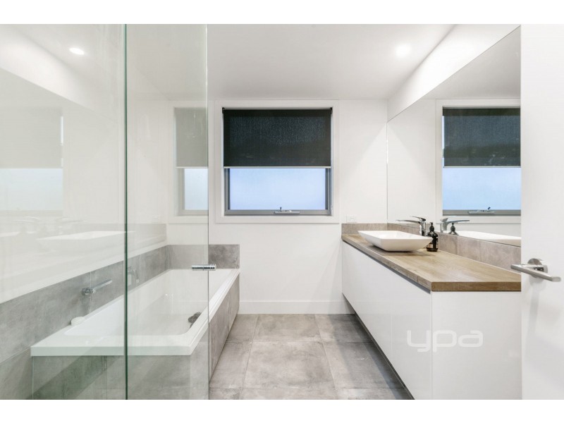 2  Storer Drive, Dromana VIC 3936