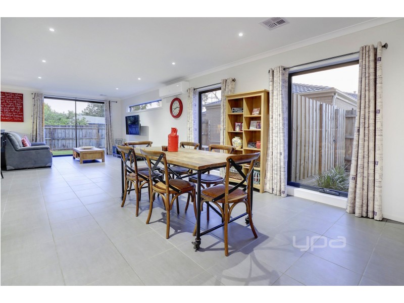 23 Macks Place, Safety Beach VIC 3936
