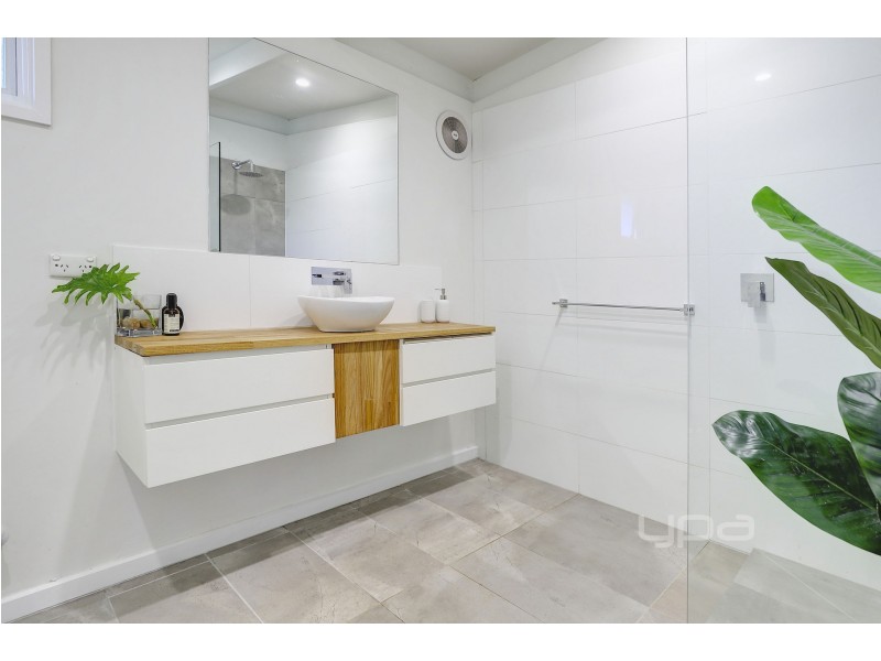 24 Andrea Street, Rye VIC 3941