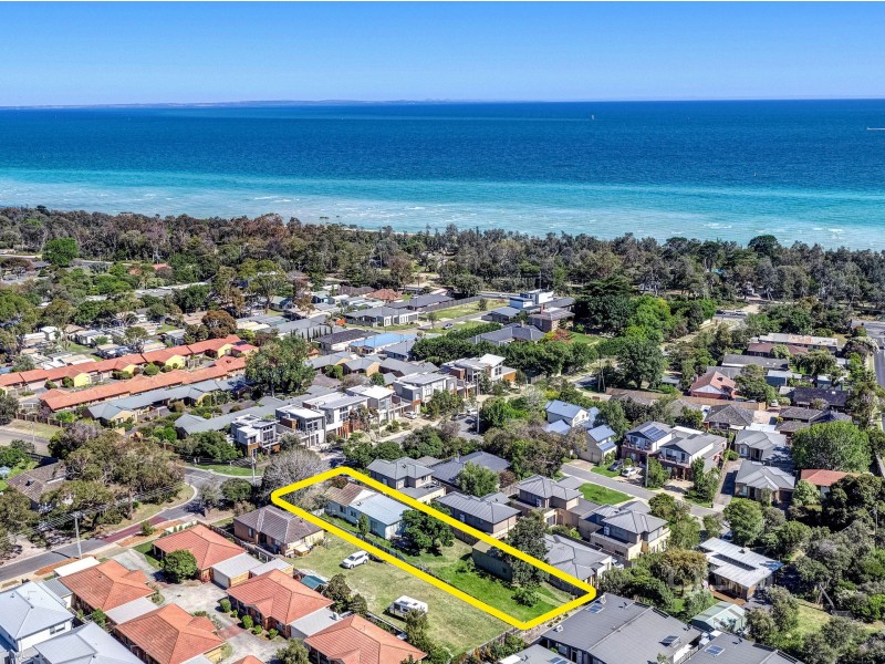 21 Parkmore Road, Rosebud VIC 3939