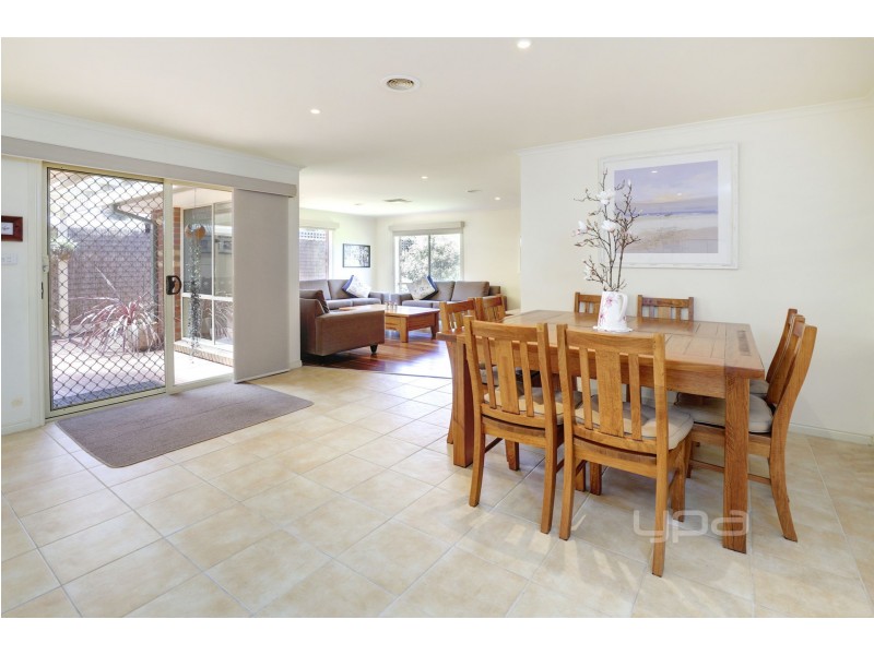 29 Rosemore Road, Rosebud VIC 3939