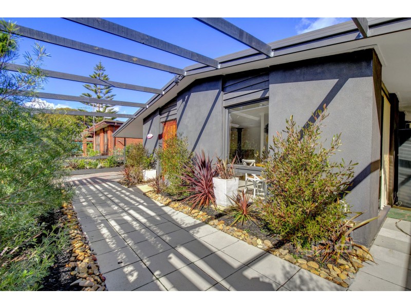 21 Phillipa Street, Blairgowrie VIC 3942