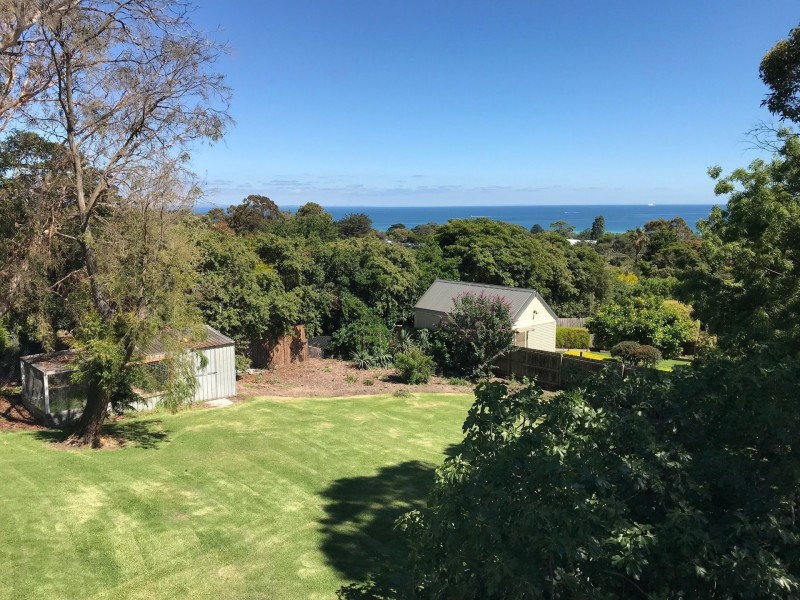 10 Hillside Avenue, Dromana VIC 3936