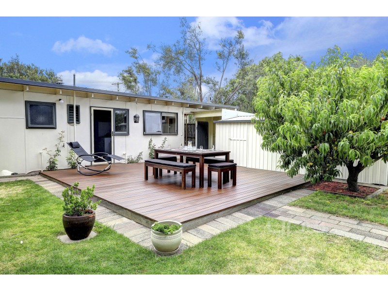 22 Niblick Street, Rye VIC 3941