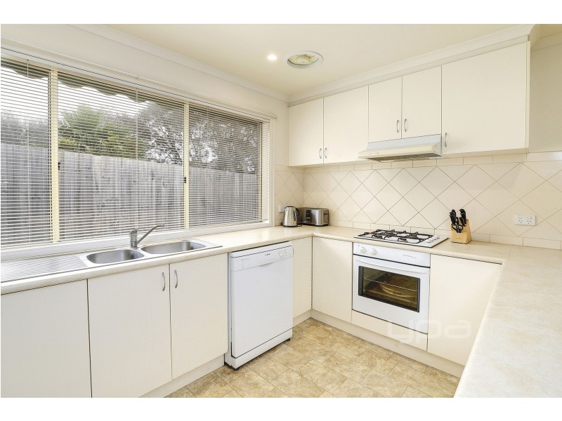 6 LLoyd Street, Rye VIC 3941